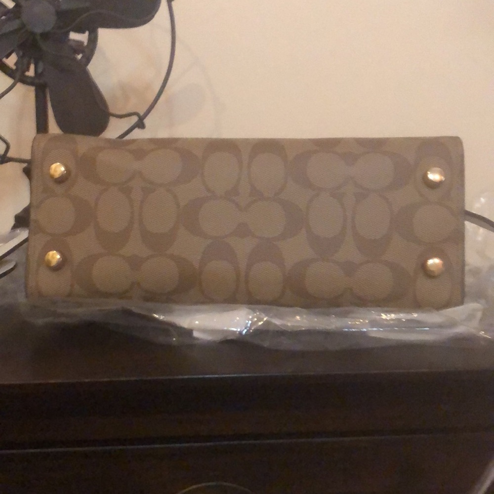 NWOT Coach - Picture 7 of 14